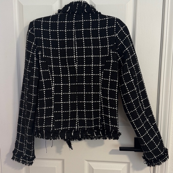 Tweed Chanel looking jacket for 1/3 the price - Picture 9 of 12